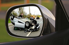 Polizeipräsidium Rheinpfalz: POL-PPRP: Autofahren bedeutet Verantwortung und keine Flucht.