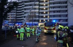 Feuerwehr Ratingen: FW Ratingen: Wohnungsbrand mit Menschenrettung (Folgemeldung)