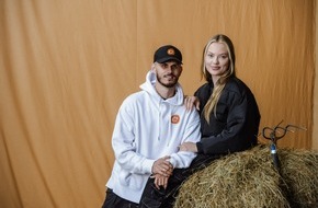 Sky Deutschland: "Unser Hof - mit Cheyenne und Nino": Staffelstart mit einer Weltneuheit und einer Audienz beim Bundeskanzler