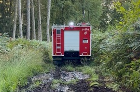 Feuerwehr Flotwedel: FW Flotwedel: Unklare Rauchentwicklung: Feuerwehr Langlingen sucht Waldgebiet nach Sichtung aus der Luft ab