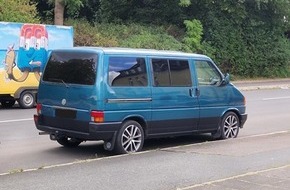 Polizeidirektion Hannover: POL-H: Hannover-Badenstedt: Auff&auml;lliger Oldtimer gestohlen. Polizei sucht Zeuginnen und Zeugen