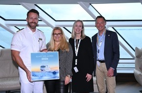 AIDA Cruises: Aktuelle Pressemeldung: Feierliche &Uuml;bergabe in Lissabon: AIDAdiva erh&auml;lt Auszeichnung &bdquo;Schiff des Jahres 2026&ldquo;