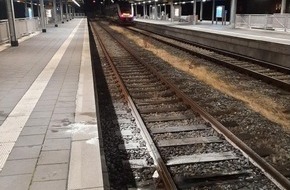 Bundespolizeiinspektion Bremen: BPOL-HB: Schwellenbrand im Hauptbahnhof Bremerhaven