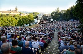 Hanns-Seidel-Stiftung e.V.: Lieder auf Banz 2024 / Der Vorverkauf für das Festival im Juli 2024 läuft bereits / Neue Preisträger für 2025 gesucht