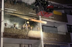 Feuerwehr Bergisch Gladbach: FW-GL: Erwartet lebhafte Silvesternacht für Feuerwehr und Rettungsdienst in Bergisch Gladbach