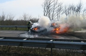 Polizeiinspektion Delmenhorst / Oldenburg - Land / Wesermarsch: POL-DEL: Autobahnpolizei Ahlhorn: Pkw-Vollbrand auf der Autobahn 29 im Bereich der Gemeinde Emstek +++ Mehrstündige Vollsperrung