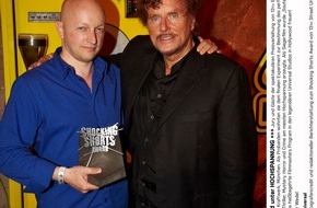 13TH STREET: Der außergewöhnlichste Award beim Filmfest München geht an Kölner Jungregisseur! / Erwin Häcker gewinnt 13. Shocking Shorts Award von  13TH STREET Universal (BILD)