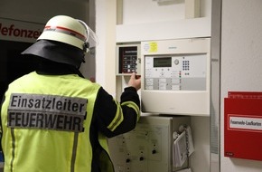 Freiwillige Feuerwehr Gemeinde Schiffdorf: FFW Schiffdorf: Ausgelöste Brandmeldeanlage in Tagespflege sorgt für Einsatz der Feuerwehr