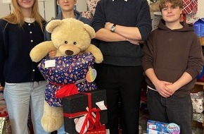 Provinzial Holding AG: Mitarbeiterinnen und Mitarbeiter der Provinzial Nord Brandkasse erf&uuml;llen 114 Weihnachtsw&uuml;nsche