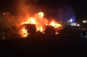 Feuerwehr Landkreis Leer: FW-LK Leer: Mehrere Autos brannten in der Nacht auf Borkum