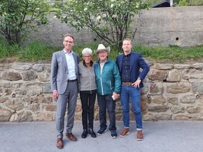 Einladung 8.7.2022 zur Ehrung von Art Furrer auf der Moosfluh (Gletscherblick)