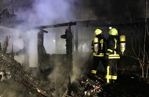 Feuerwehr Frankfurt am Main: FW-F: Gartenhüttenbrand in Griesheim