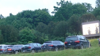 Filiago GmbH & Co. KG: Das idyllischste Autokino im Norden: Gelungener Auftakt im Autokino am Kiekeberg.