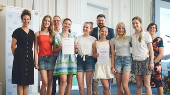 Bildung & Begabung gemeinn&uuml;tzige GmbH: Regensburger Jugendliche gewinnen mit &bdquo;Nosce te ipsum &ndash; de deis detegendis&ldquo; das Sprachenfest des Bundeswettbewerbs Fremdsprachen 2026