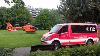 Feuerwehr Bottrop: FW-BOT: Fenstersturz eines Gebäudereinigers