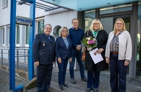 Polizeipräsidium Trier: POL-PPTR: Zwei Mitarbeitende des Polizeipräsidiums Trier in den Ruhestand verabschiedet