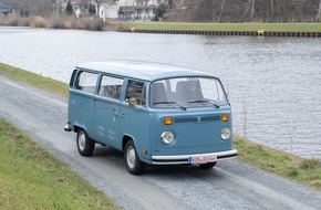 Autostadt GmbH: 50 Kilometer Zukunft: Eine Reise in die Geschichte des Volkswagen T2 Elektro-Bulli