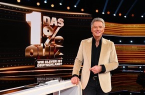 SAT.1: Schlau. Schlauer. Am schlausten. Jörg Pilawa testet am Mittwoch in der neuen SAT.1-Show "Das 1% Quiz - Wie clever ist Deutschland?" 100 Kandidat:innen