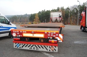 Polizeidirektion Kaiserslautern: POL-PDKL: A6/Kaiserslautern, Gesamtgewicht überschritten-Ladung nicht gesichert