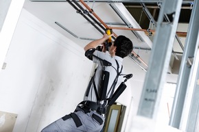 Presseinformation zur &quot;BAU 2019&quot;: Exoskelette - die Revolution für das Bauhandwerk