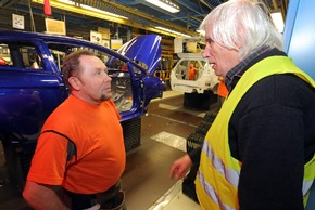 Zum ersten Mal an der Linie: Die Bläck Fööss auf den Spuren des Ford Fiesta (FOTO)