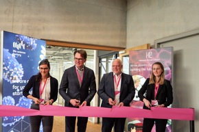 Life Science Factory expandiert: Neuer Innovationsstandort in München in Kooperation mit Helmholtz Munich eröffnet