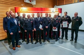 Verband der Feuerwehren im Kreis Paderborn: FW-PB: Zahl der aktiven Feuerwehrleute im Kreis Paderborn steigt trotz Corona deutlich an