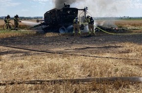 Kreispolizeibehörde Soest: POL-SO: Ballenpresse in Vollbrand