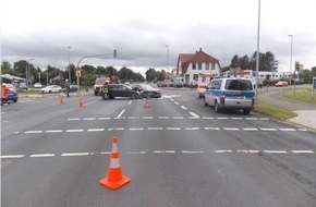 Polizeiinspektion Cuxhaven: POL-CUX: Zwei Verletzte nach missglücktem Abbiegemanöver