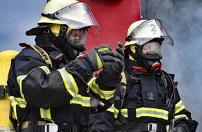 Feuerwehr Dortmund: FW-DO: Vater und Sohn von der Feuerwehr gerettet