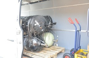 Polizeidirektion Göttingen: POL-GOE: (118/2012) Schwerpunktkontrolle der Göttinger Autobahnpolizei auf der A 38 -  125 Fahrzeuge kontrolliert