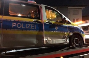 Polizei Rheinisch-Bergischer Kreis: POL-RBK: Bergisch Gladbach - Verkehrsunfall im Rahmen einer Einsatzfahrt