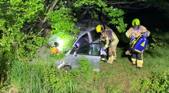 Feuerwehr Stolberg: FW-Stolberg: Schwer verletzter Autofahrer