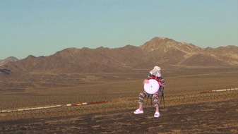 On On Kawara | Einladung zum Presserundgang am 26. August um 11 Uhr, Kunstzone Lokremise St.Gallen