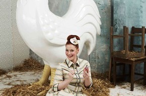 sixx: Auf ins Oster-Backparadies: Enie van de Meiklokjes startet am Samstag, 12. April 2014, um 13.30 Uhr mit der 4. Staffel "Sweet & Easy - Enie backt" auf sixx (FOTO)