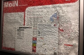 Polizeiinspektion Cuxhaven: POL-CUX: Vandalismus an Bushaltestellen in Sellstedt und Wehdel (Foto im Anhang)