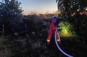 Kreisfeuerwehrverband Segeberg: FW-SE: Größerer Busch-und Flächenbrand im Freizeitpark Kaltenkirchen