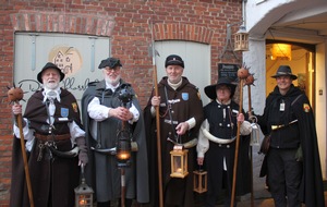 Tourismus-Agentur Schleswig-Holstein GmbH: Von Hinterhöfen und Hanseaten - Stadtgeschichten in Schleswig-Holstein