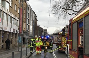 Feuerwehr Gelsenkirchen: FW-GE: Küchenbrand in der Innenstadt von Buer