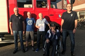 Freiwillige Feuerwehr Weeze: Feuerwehr Weeze: Ehrung für 40 jährige Mitgliedschaft in der Feuerwehr