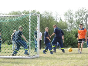 THW-HH MV SH: THW-Länderjugendlager &quot;Küste&quot; eröffnet