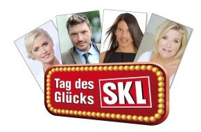SKL - Millionenspiel: Zum Glück braucht es vier Promis / Jutta Speidel, Lena Gercke, Hardy Krüger jr. und Jorge Gonzalez sind am 25. Oktober die Glückspaten der SKL-Millionen-Show zum "Tag des Glücks". (BILD)
