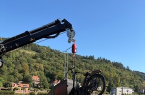 Polizeipr&auml;sidium Mannheim: POL-MA: Heidelberg: Au&szlig;ergew&ouml;hnlicher Fund bei der Wasserschutzpolizeistation Heidelberg