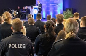 Polizeidirektion Hannover: POL-H: Polizeidirektion Hannover begrüßt 400 neue Mitarbeitende