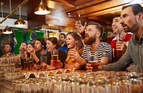 Sky Deutschland: Sky kooperiert mit DAZN und zeigt in den Sky Sportsbars weiterhin alle deutschen Spiele der Königsklasse live