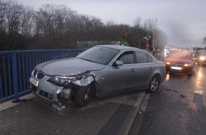 Polizei Düren: POL-DN: Unfall im Berufsverkehr