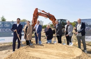 DORNIEDEN Gruppe GmbH & Co. KG: Spatenstich f&uuml;r 38 Reihen- und Doppelh&auml;user in Steinhude
