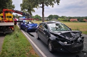 Polizeiinspektion Nienburg / Schaumburg: POL-NI: Auffahrunfall mit zwei Verletzten und erheblichem Sachschaden
