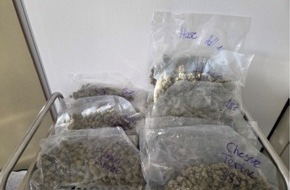 Polizei Düren: POL-DN: Durchsuchung im Morgengrauen - eine erste Bilanz