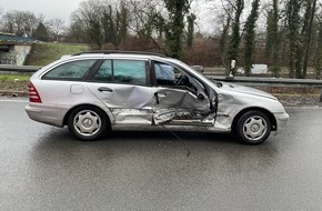 Feuerwehr M&uuml;lheim an der Ruhr: FW-MH: Verkehrsunfall in M&uuml;lheim-Styrum